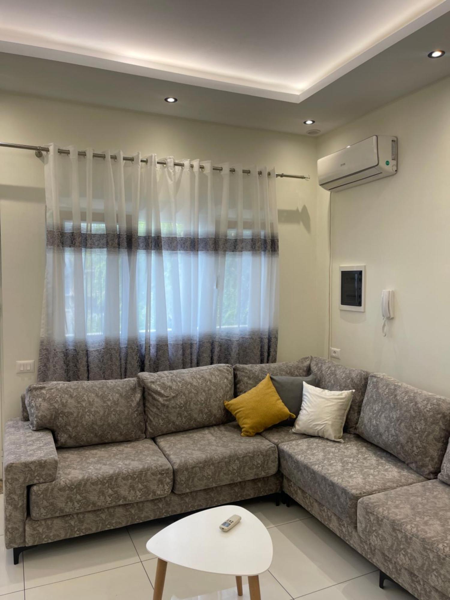 Blanco Apartment *